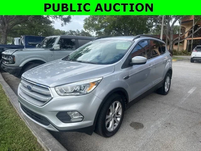 2019 Ford Escape SEL FWD photo