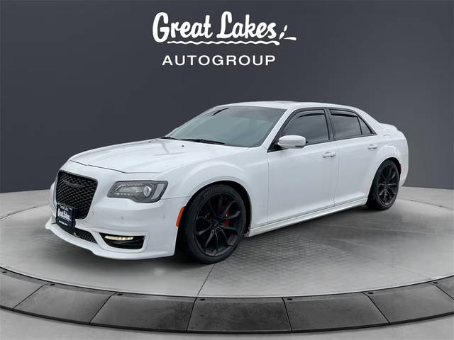 2018 Chrysler 300 300S RWD photo