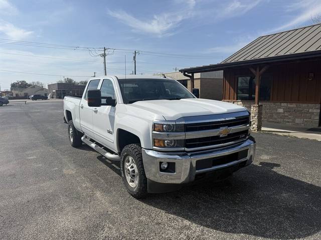 2019 Chevrolet Silverado 2500HD LT 4WD photo