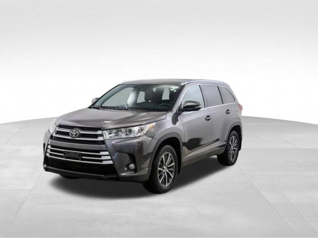 2019 Toyota Highlander XLE AWD photo