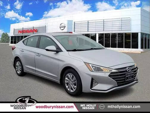 2019 Hyundai Elantra SE FWD photo