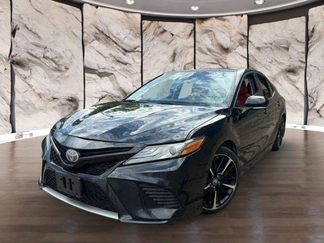 2019 Toyota Camry XSE FWD photo