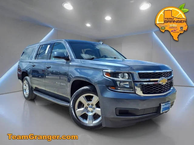 2019 Chevrolet Suburban LT RWD photo