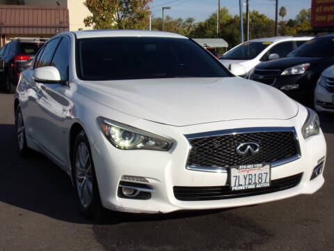 2015 Infiniti Q50 Premium RWD photo