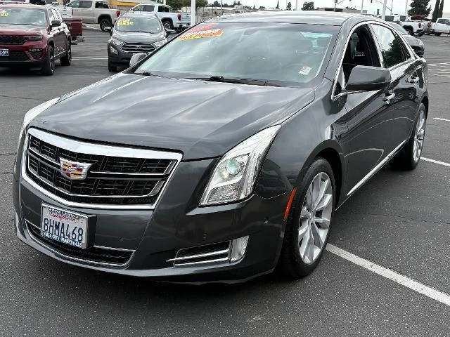 2017 Cadillac XTS Luxury FWD photo
