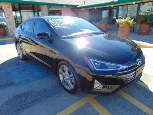 2019 Hyundai Elantra SEL FWD photo