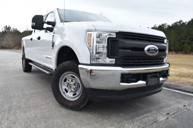 2019 Ford F-250 Super Duty XL 4WD photo