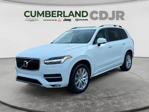 2019 Volvo XC90 Momentum AWD photo