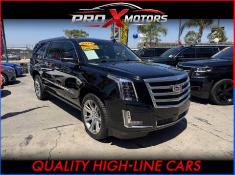 2019 Cadillac Escalade ESV Premium Luxury 4WD photo