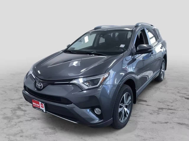 2018 Toyota RAV4 XLE AWD photo