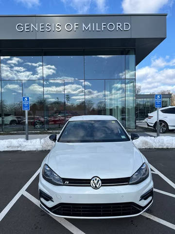 2018 Volkswagen Golf R  AWD photo