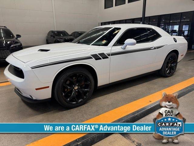 2015 Dodge Challenger SXT Plus RWD photo