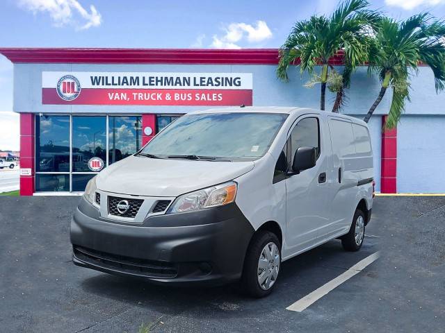 2015 Nissan NV200 S FWD photo