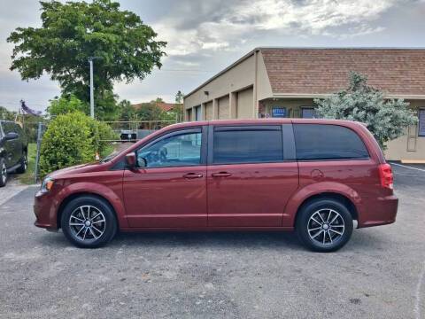 2018 Dodge Grand Caravan GT FWD photo