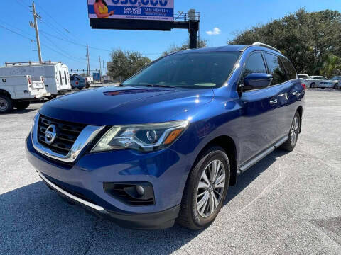 2019 Nissan Pathfinder SV FWD photo