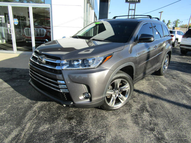 2019 Toyota Highlander Limited Platinum AWD photo