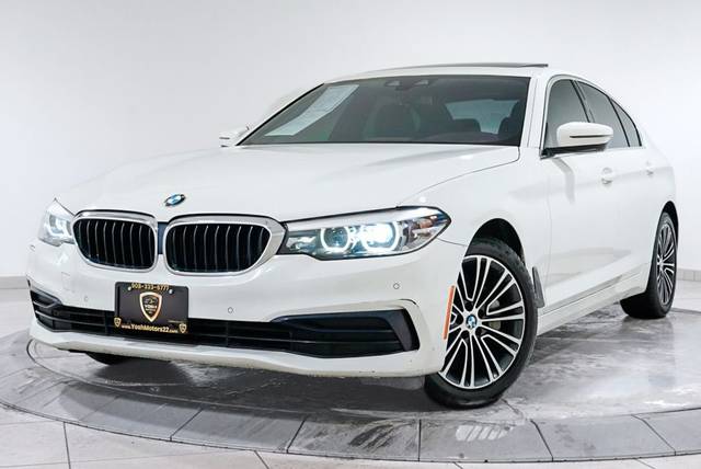 2019 BMW 5 Series 530i xDrive AWD photo