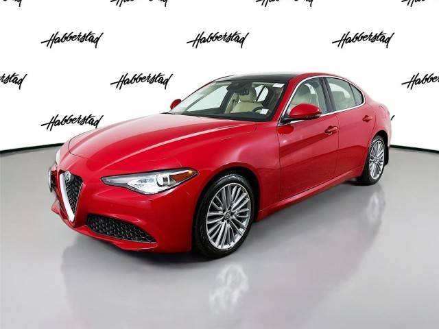 2019 Alfa Romeo Giulia Ti Lusso AWD photo