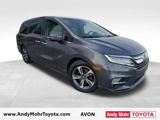 2019 Honda Odyssey Touring FWD photo