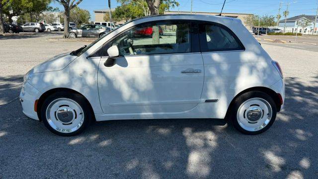 2015 FIAT 500 Lounge FWD photo