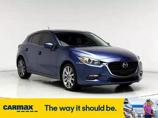 2018 Mazda 3 Touring FWD photo