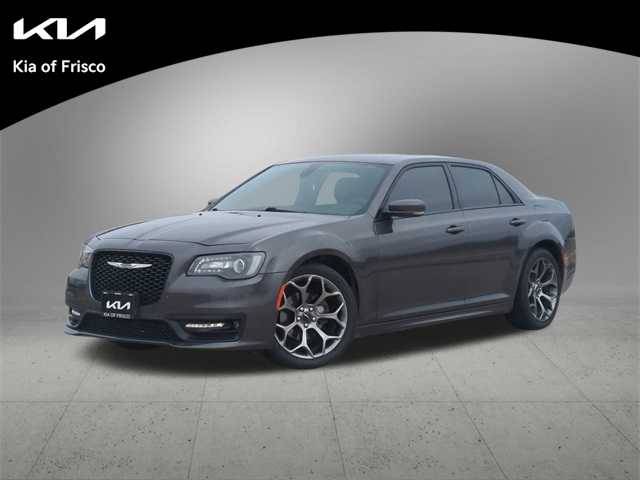 2018 Chrysler 300 300S RWD photo