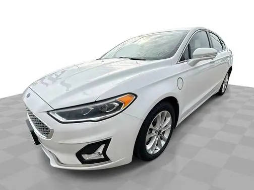 2019 Ford Fusion Energi Titanium FWD photo