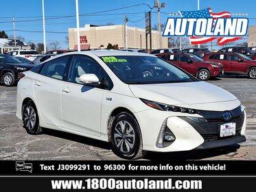 2018 Toyota Prius Prime Advanced FWD photo