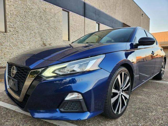 2019 Nissan Altima 2.5 SR FWD photo