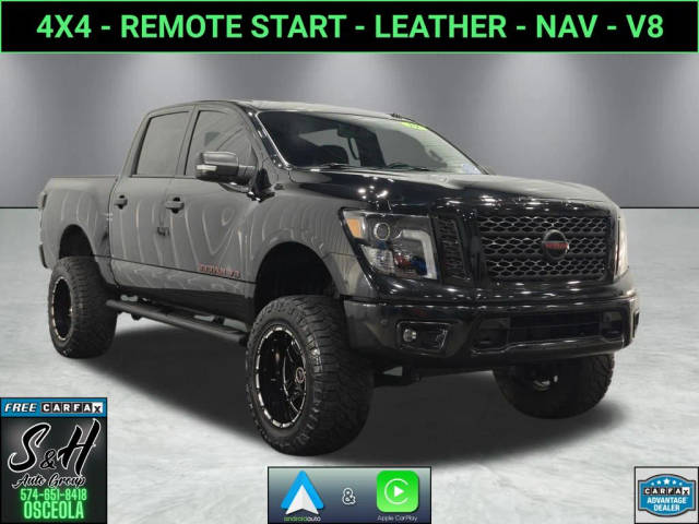 2019 Nissan Titan SL 4WD photo