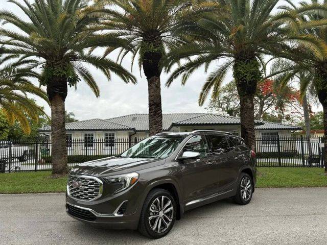 2019 GMC Terrain Denali AWD photo
