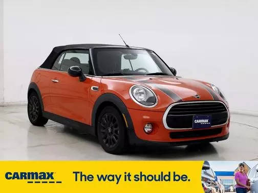 2019 MINI Cooper Convertible Cooper FWD photo