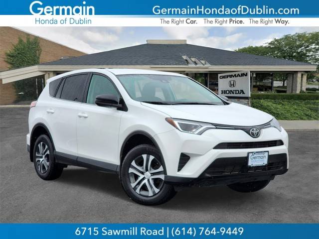 2018 Toyota RAV4 LE AWD photo