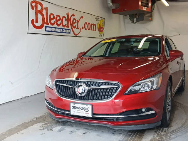 2019 Buick LaCrosse Essence AWD photo