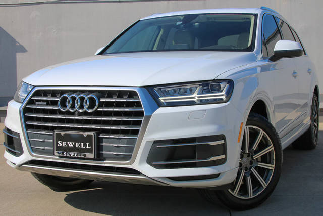 2019 Audi Q7 Premium Plus AWD photo