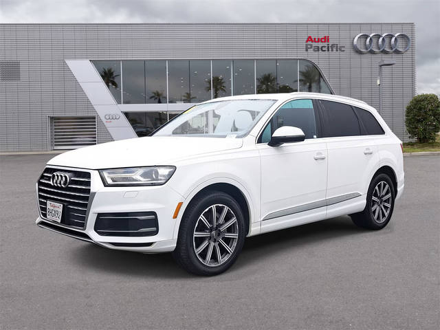 2019 Audi Q7 Premium AWD photo