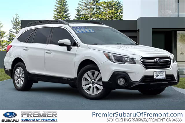 2019 Subaru Outback Premium AWD photo