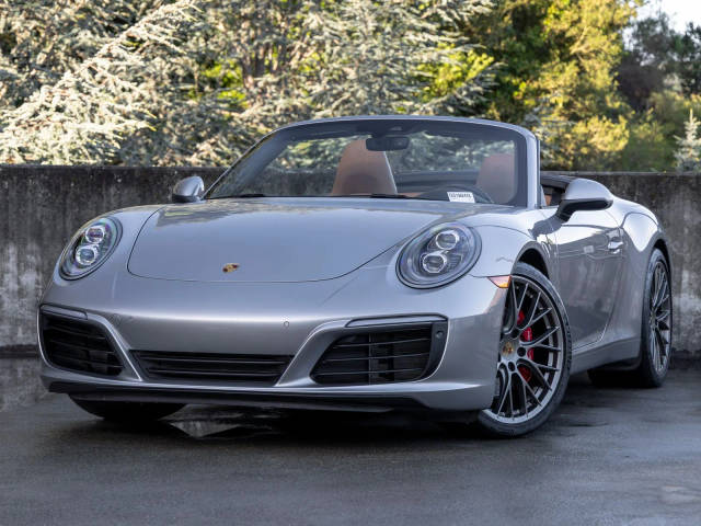 2019 Porsche 911 Carrera S RWD photo