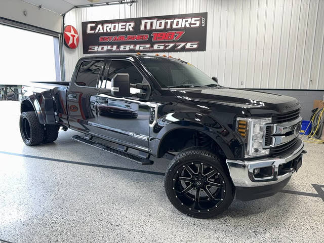 2019 Ford F-350 Super Duty XLT 4WD photo