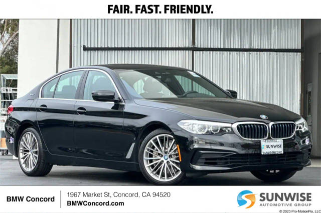 2019 BMW 5 Series 530e iPerformance RWD photo