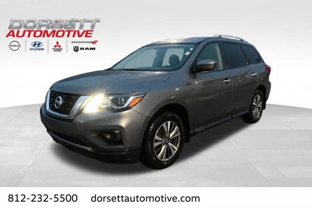 2019 Nissan Pathfinder S 4WD photo