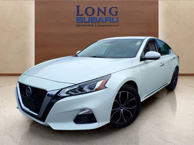 2019 Nissan Altima 2.5 Platinum AWD photo