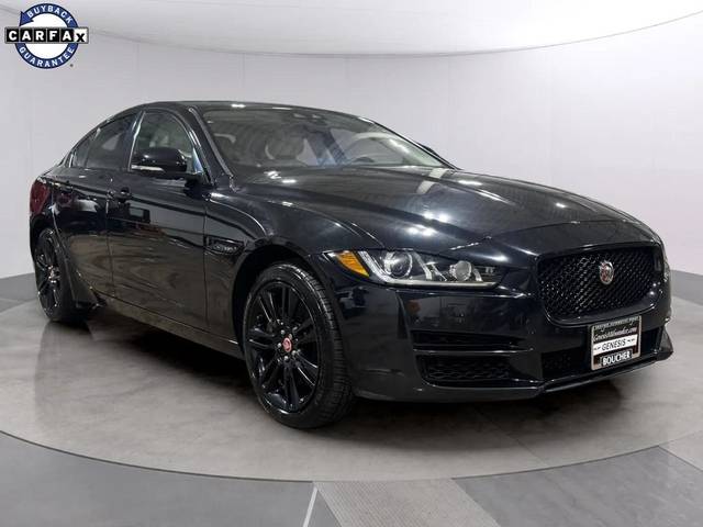 2019 Jaguar XE 25t Prestige AWD photo
