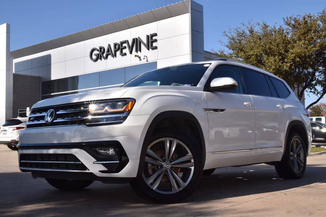 2019 Volkswagen Atlas 3.6L V6 SE w/Technology R-Line AWD photo