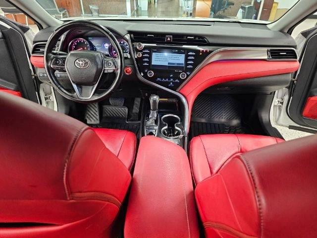 2019 Toyota Camry XSE FWD photo