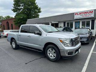 2018 Nissan Titan SV 4WD photo