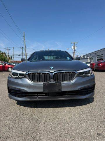 2019 BMW 5 Series 530i xDrive AWD photo