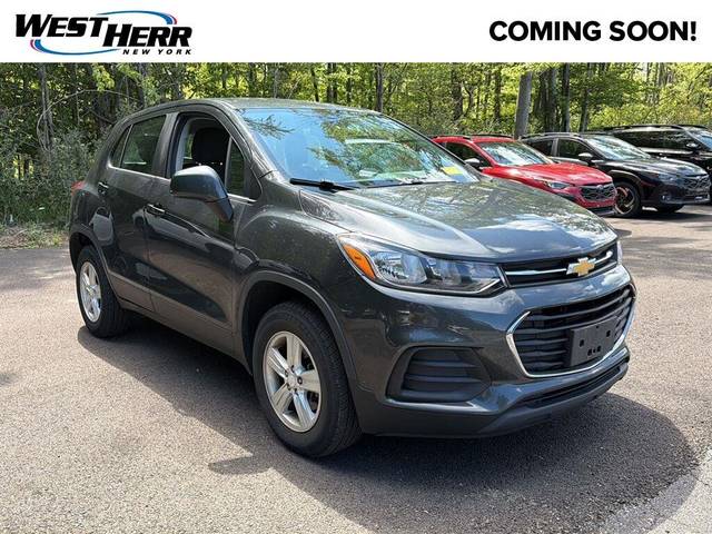 2019 Chevrolet Trax LS AWD photo
