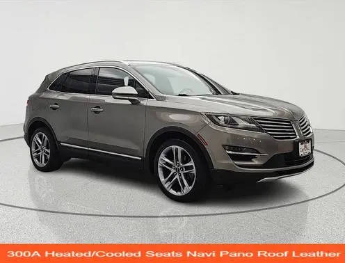 2016 Lincoln MKC Reserve AWD photo