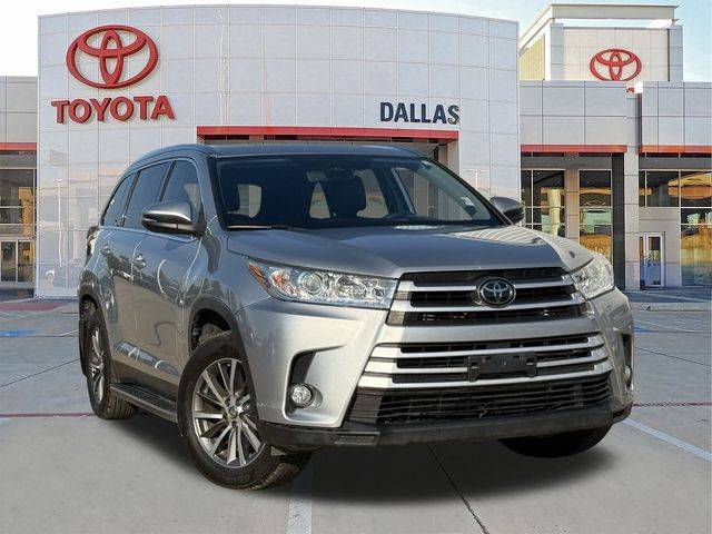 2019 Toyota Highlander XLE AWD photo